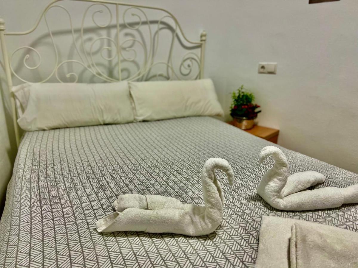 Loft Apart&Hostal Lloret de Mar Bagian luar foto