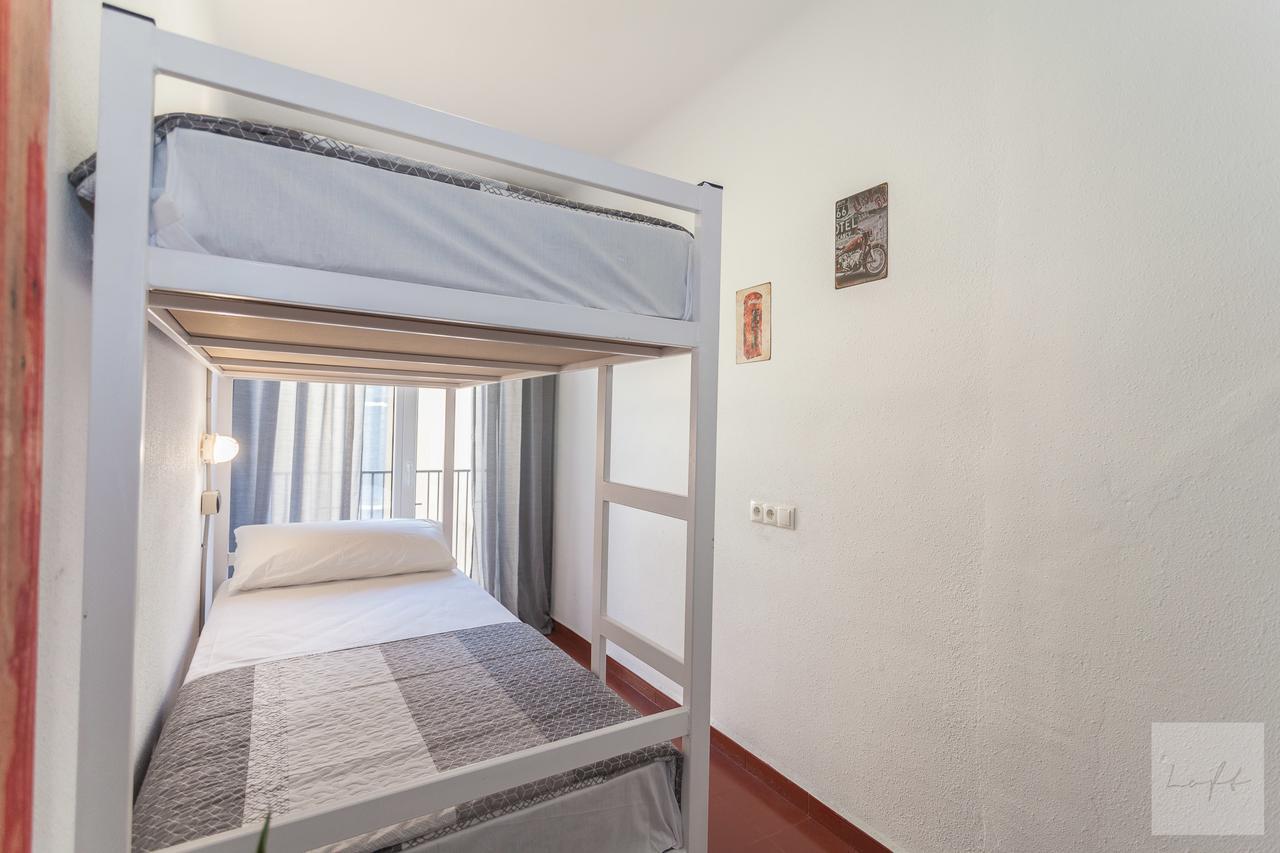 Loft Apart&Hostal Lloret de Mar Bagian luar foto