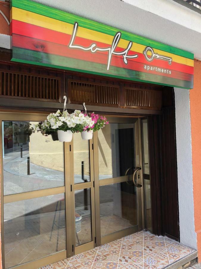 Loft Apart&Hostal Lloret de Mar Bagian luar foto