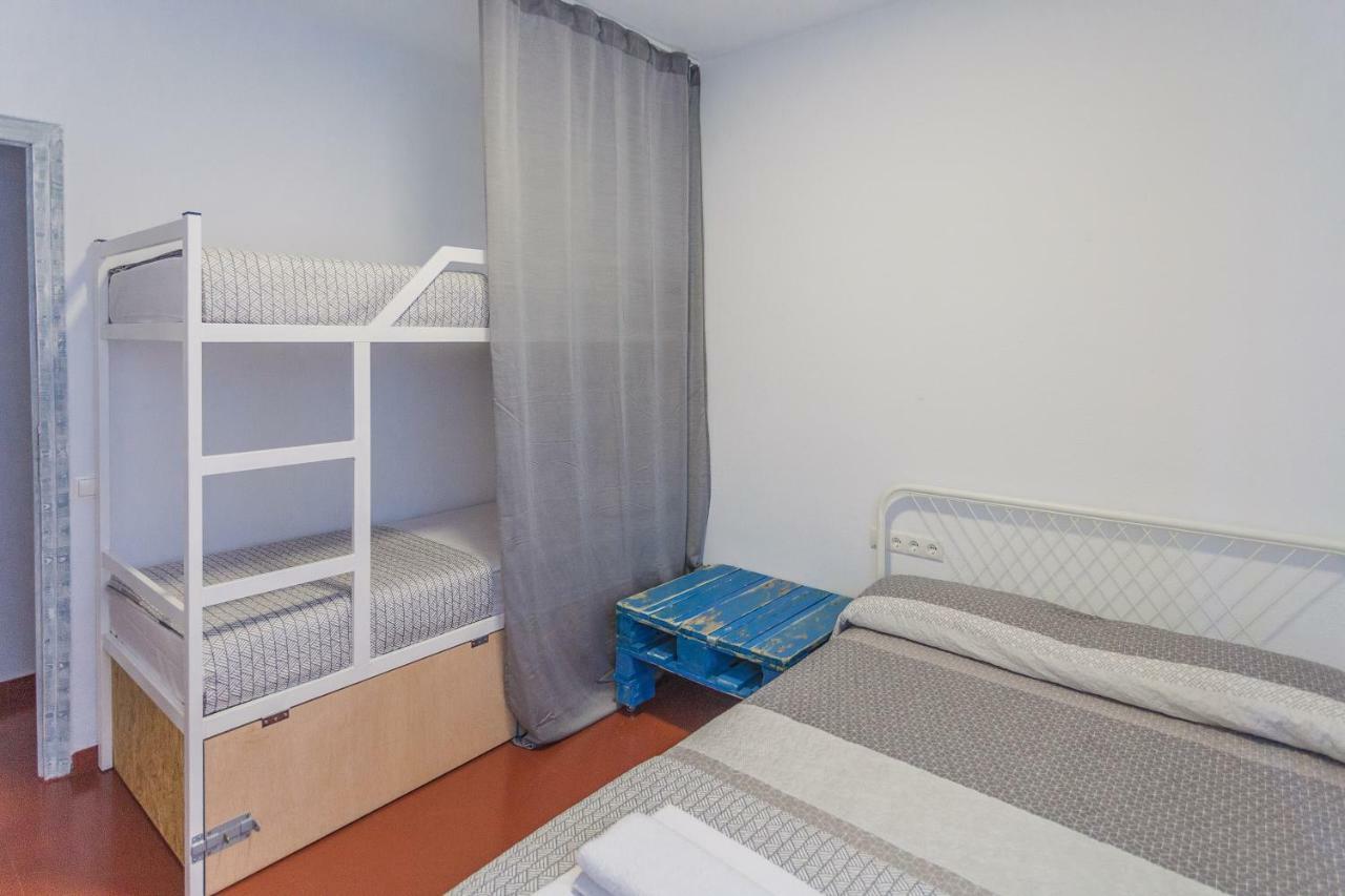 Loft Apart&Hostal Lloret de Mar Bagian luar foto