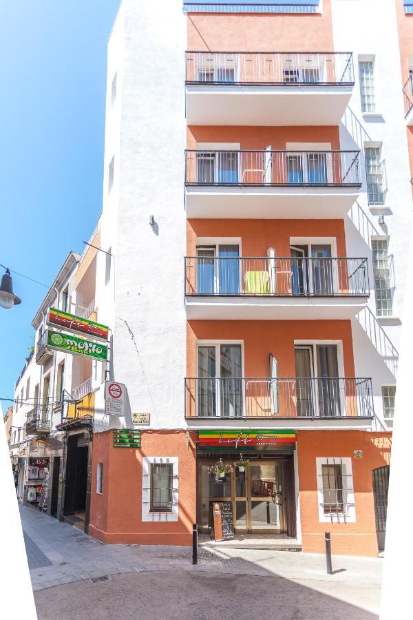 Loft Apart&Hostal Lloret de Mar Bagian luar foto